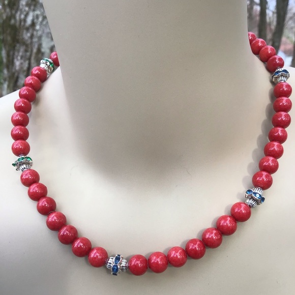 Hand Crafted Coral Statement Necklace 17” NWT - Picture 9 of 15